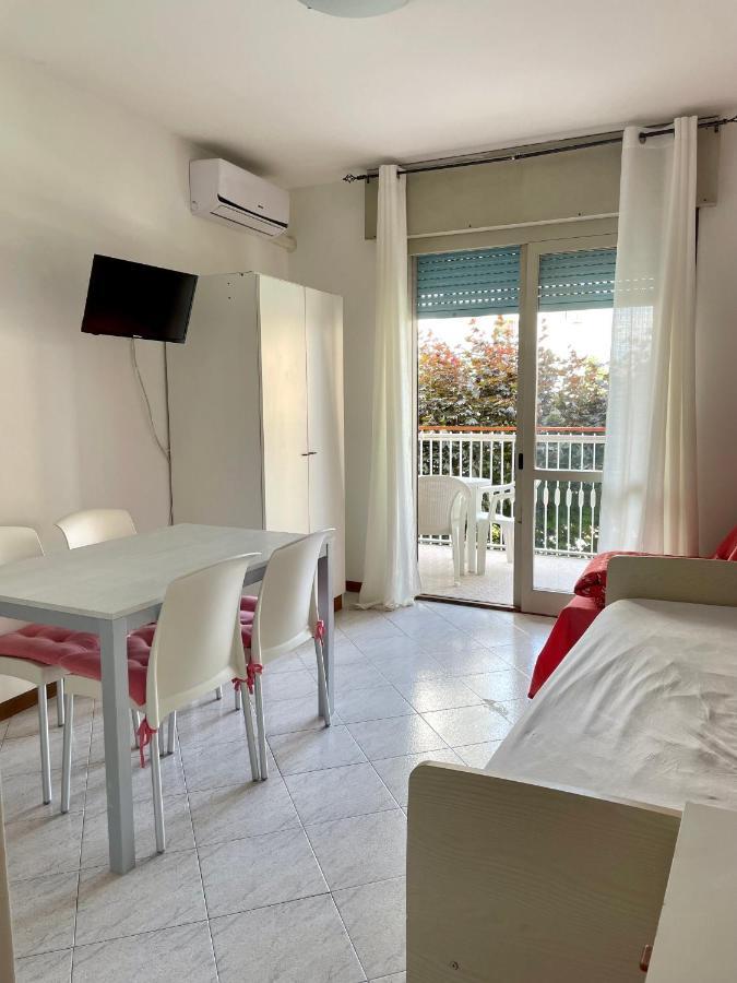 Residence La Duna ลินญาโน ซับเบียโดโร ภายนอก รูปภาพ